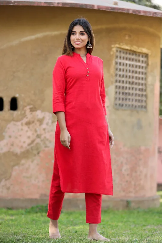 Women's Red Solid Metal Embellishment Kurta - KAAJH