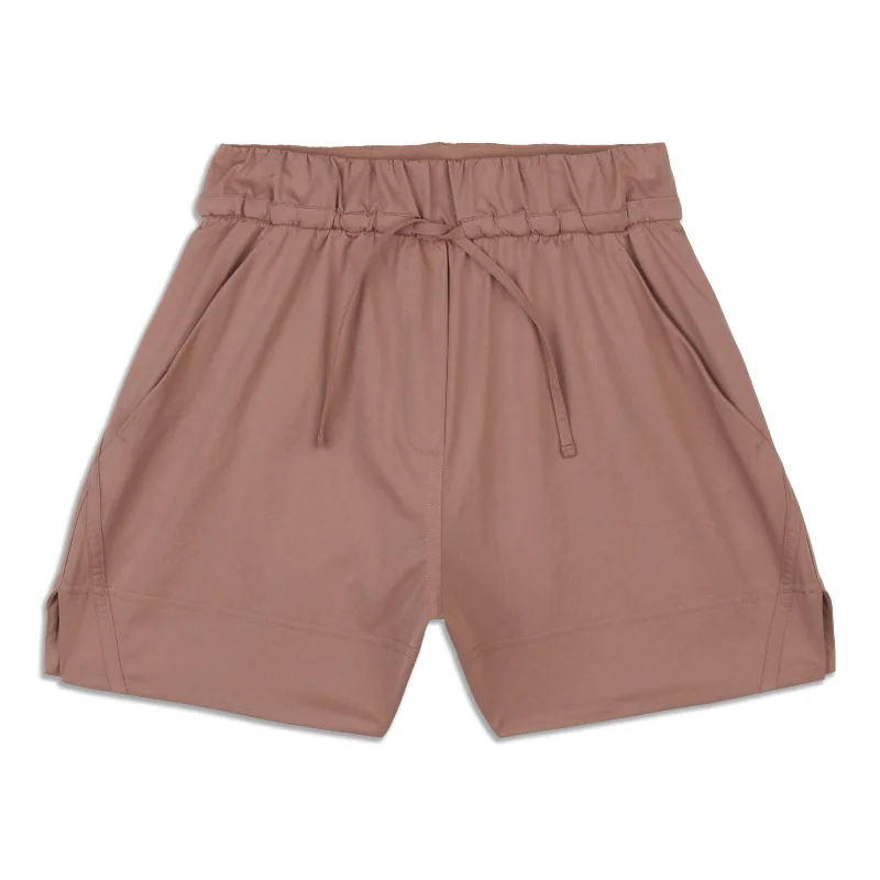 Cinchable Waist HR Woven Short - Resale